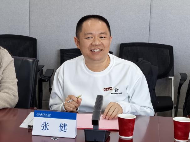 22da568045cfe905eb4c75c365cc7999